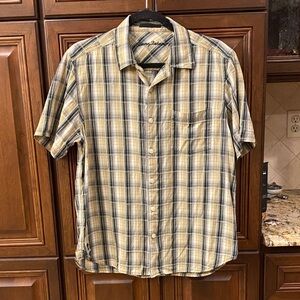 TOMMY BAHAMA Shirt